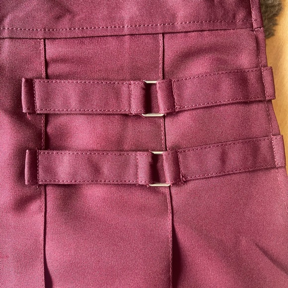 NWOT Girls French Toast Burgundy Pleated Two Tab Skort Uniform Size 16.5 - Picture 8 of 12
